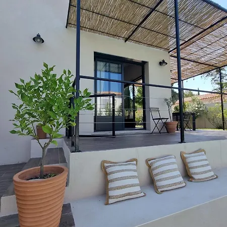 Caladou - Private Swimming Pool Holiday home *